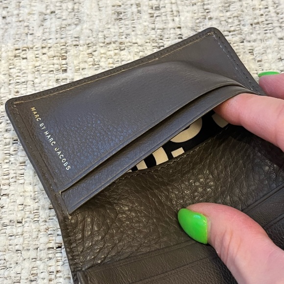 Marc By Marc Jacobs grey leather wallet card case New without tags - Picture 7 of 16